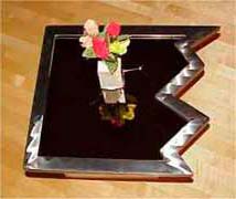 PRIVATBESITZ/Salontisch Entzwei